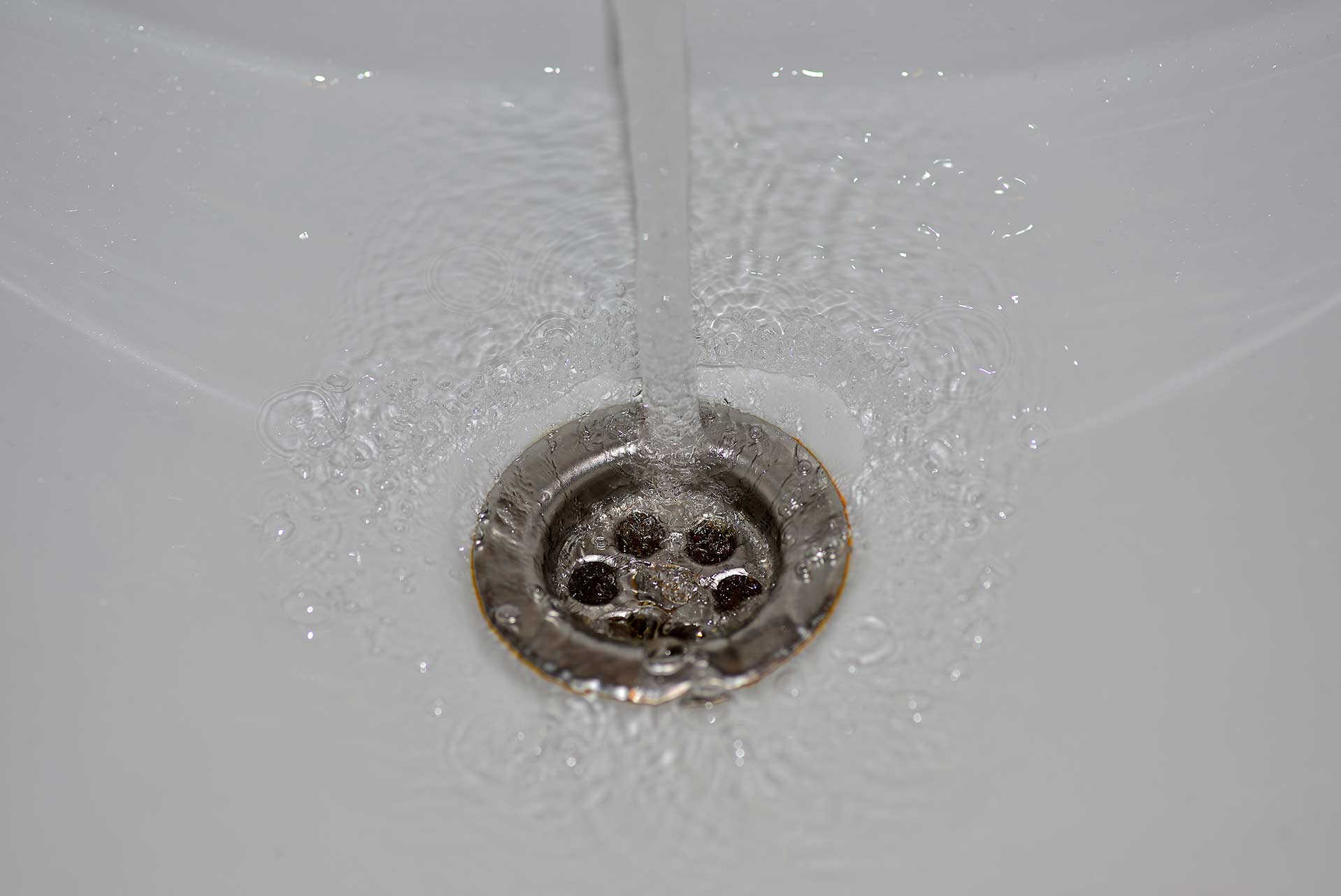 A2B Drains provides services to unblock blocked sinks and drains for properties in Greasby.